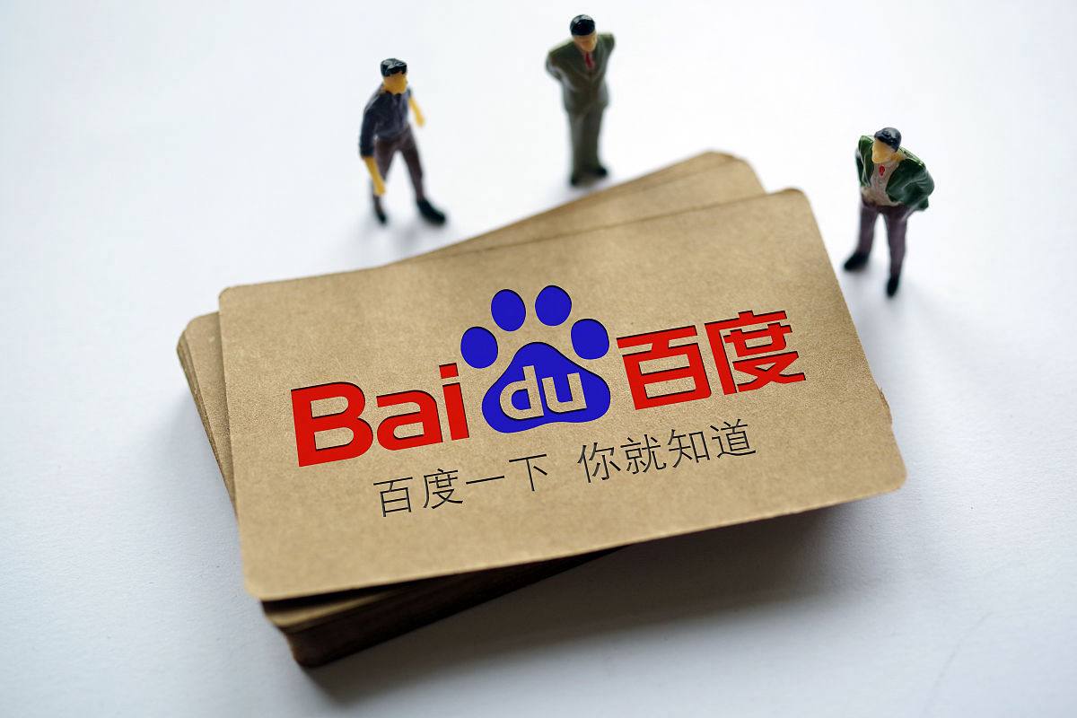 刘宪华躺着开唱爽到谁了